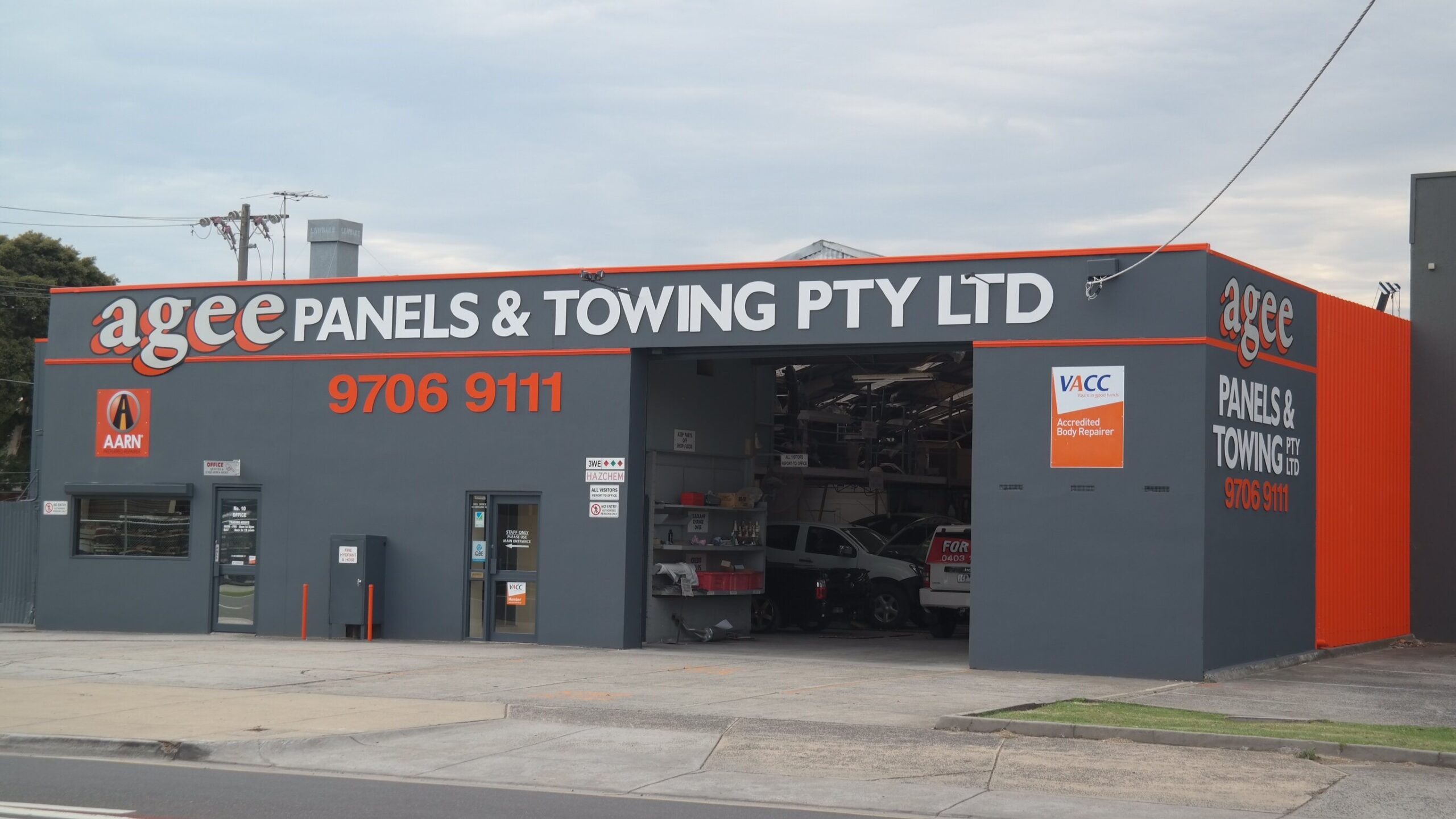 Agee panels & Towing Pty Ltd